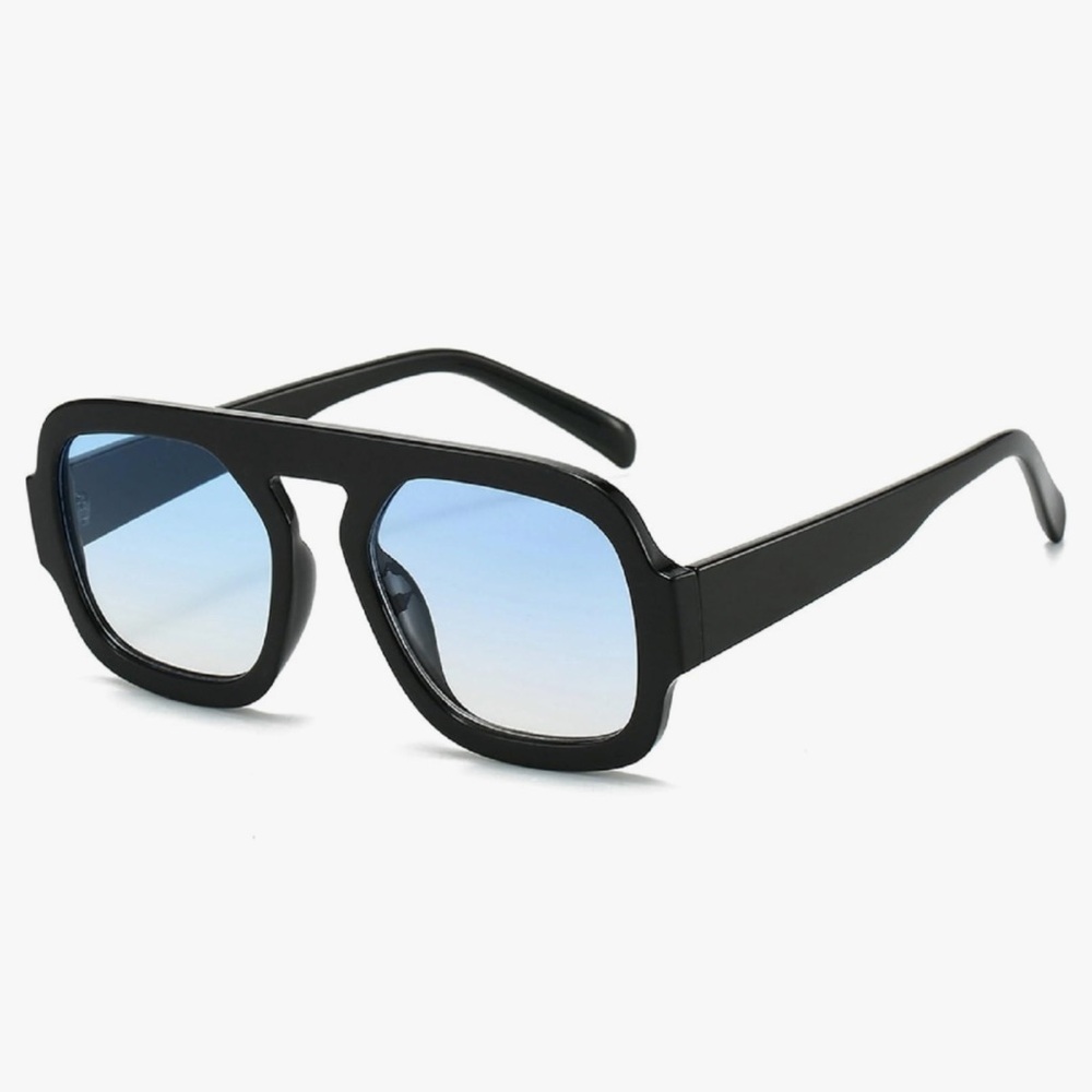mincl Retro Square Sunglasses l Black w/ blue gradient 👓